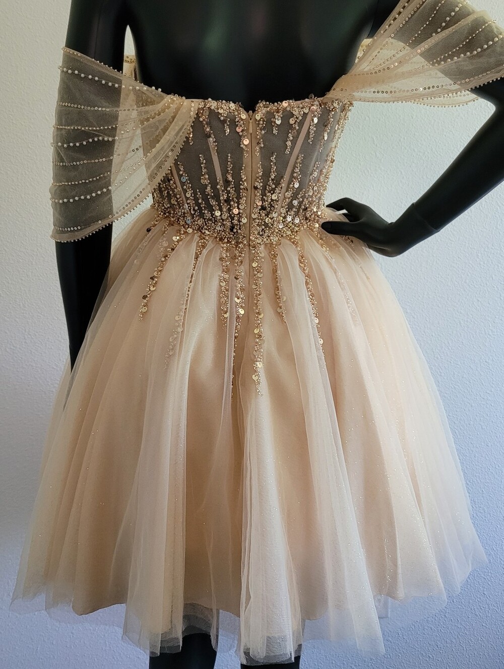 Ladivine By Cinderella Divine Dress - Picture 4 of 9